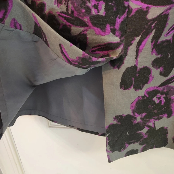 Lord & Taylor Purple, Black and Gray Floral Pencil Skirt in Size 18W - Picture 5 of 9